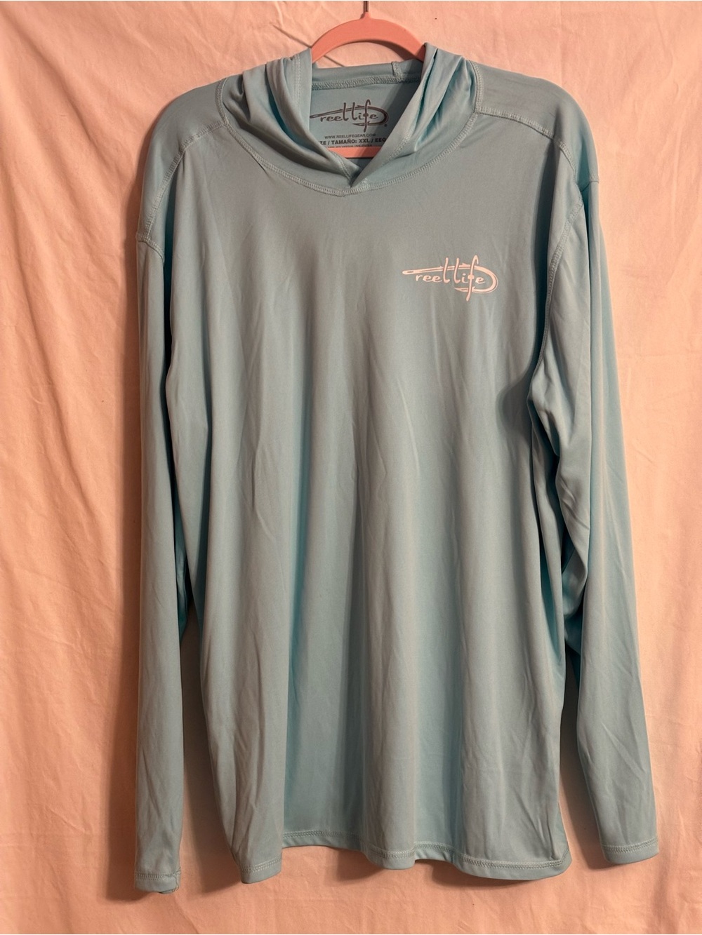 Reel life size XXL men’s performance hoodie. No flaws noted. Great for outdoors.